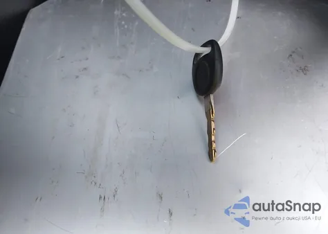 2003 Chevrolet Silverado 1500 Ls z USA, uszkodzony, nr VIN 1GCEC14T23Z198748